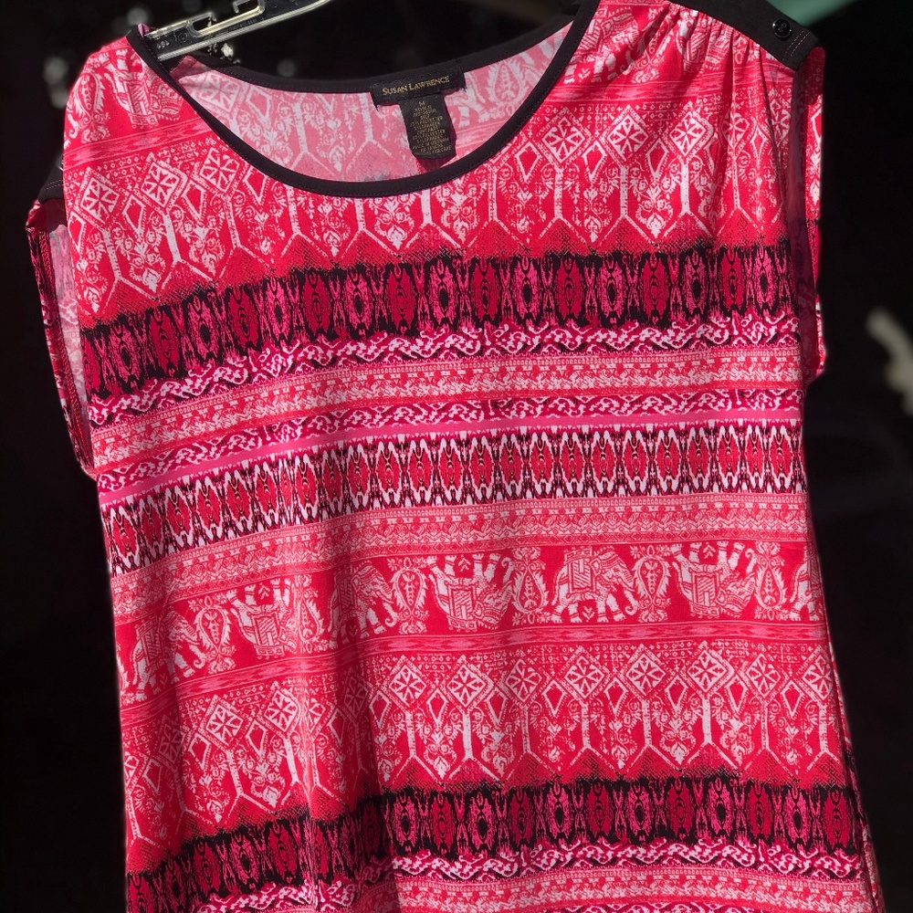 Susan Lawrence, Elephants, Hot pink, short sleeve